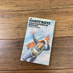 HARDY BOYS What Happened At Midnight (Paperback